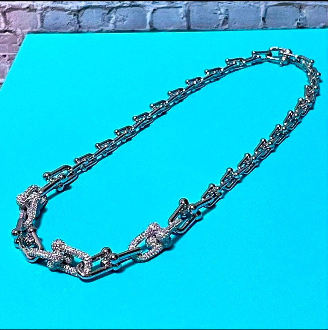 高級感あふれる シルバー チェーンネックレス CZダイヤ装飾　石あり