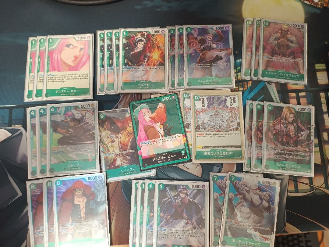 ワンピースカード引退品　3デッキ欠品なし　2デッキ欠品あり