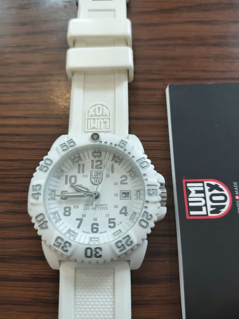 美品 LUMINOX WHITEOUT Navy Seals