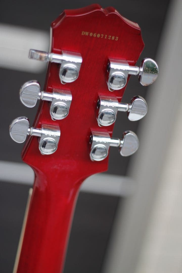 2006年製【Epiphone|Les Paul CLASSIC】Cherry