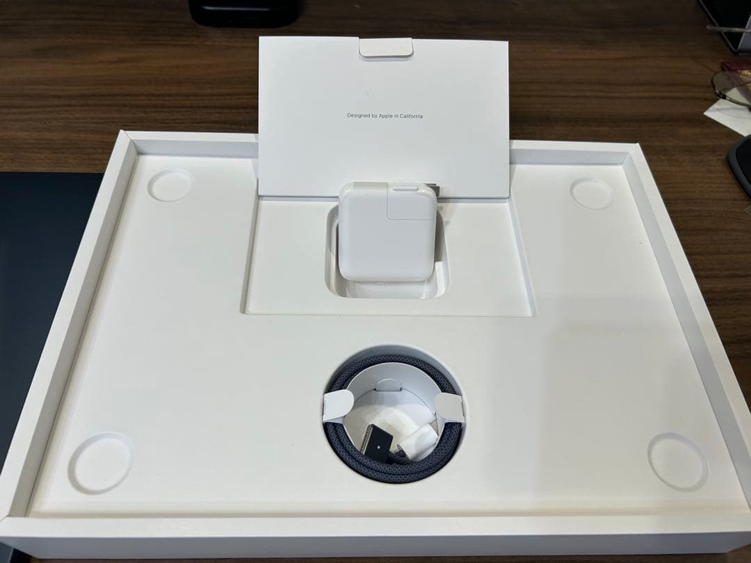 MacBook Air M3 USキーボード 8GB 256GB