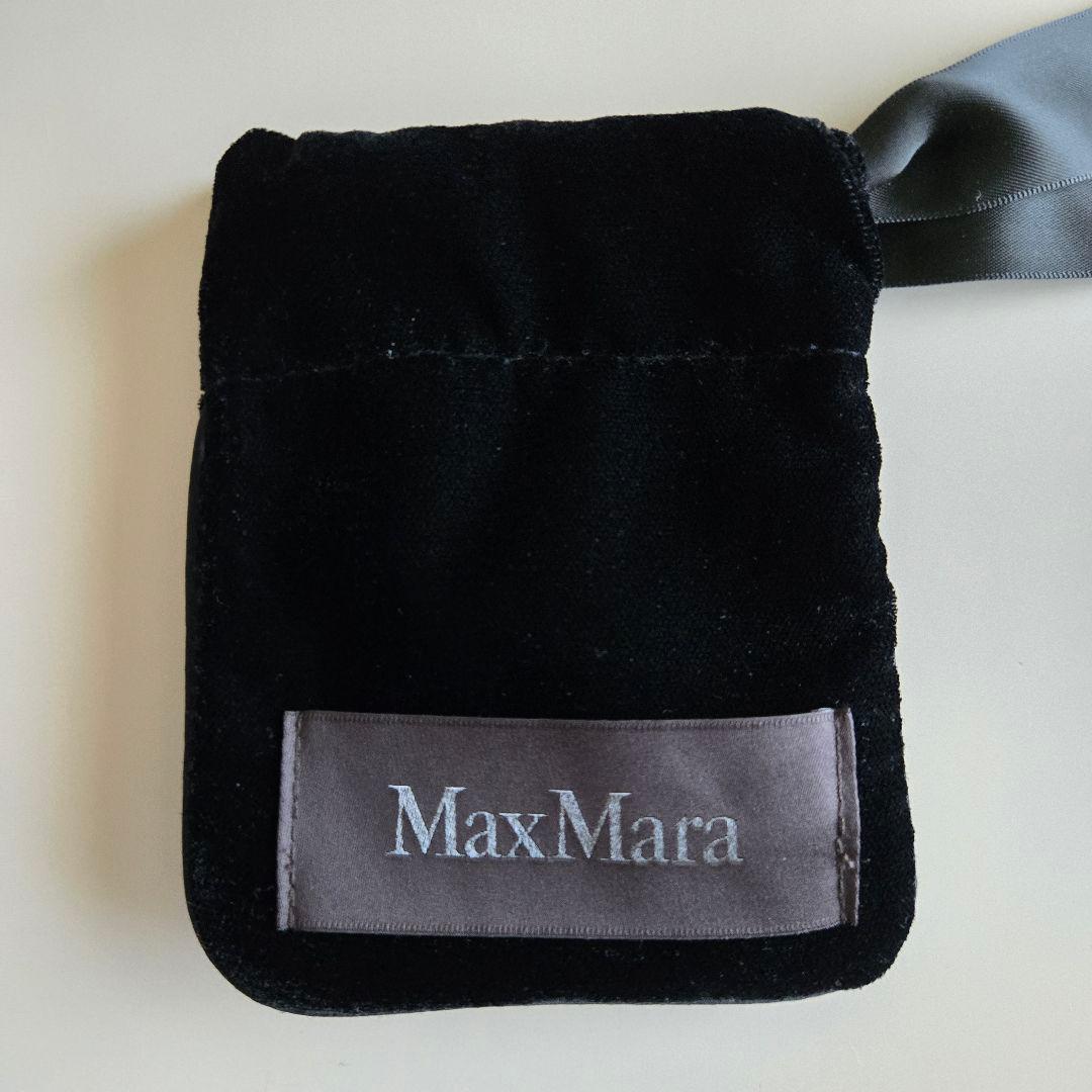 MaxMara テディ　シャイニーメタルブローチ