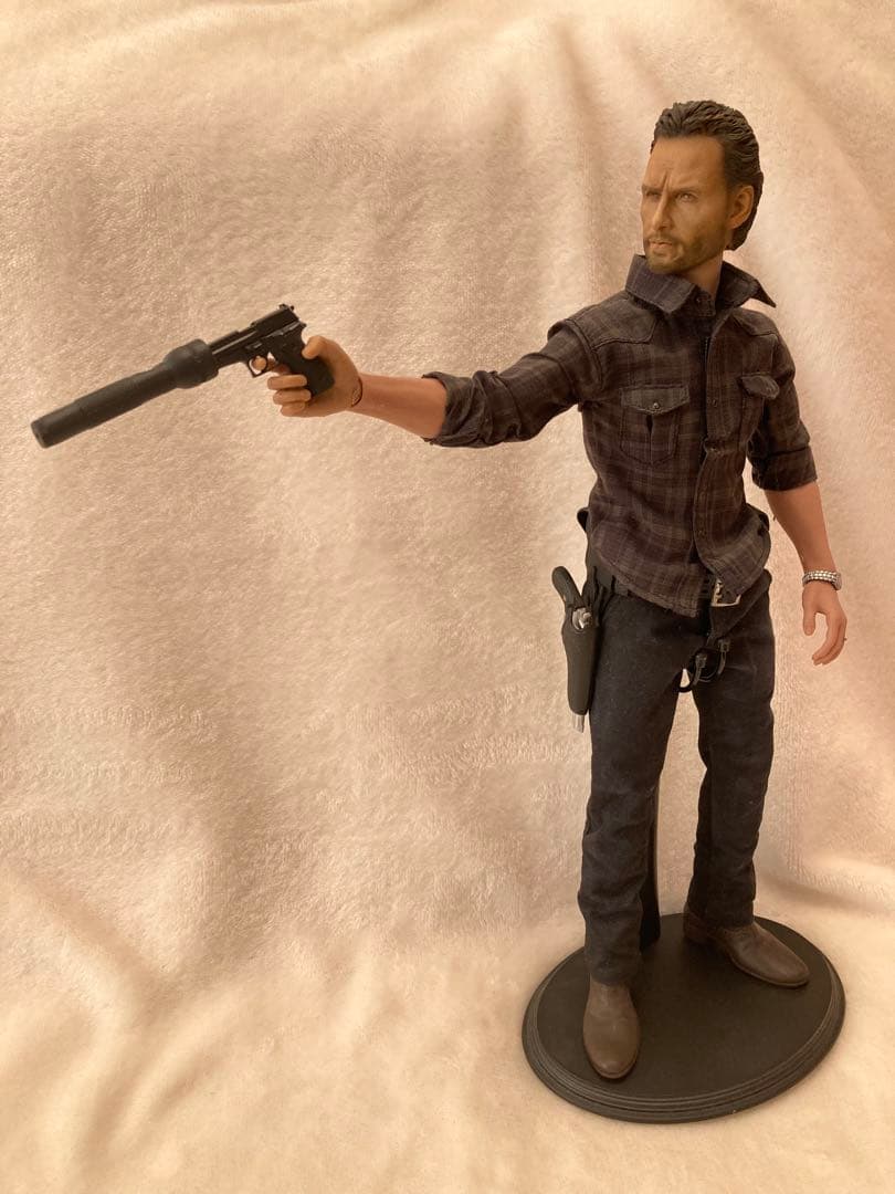 ウォーキングデッド　リック1/6フィギュア　walking dead