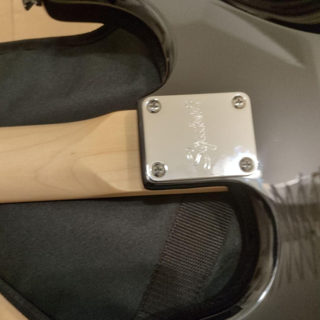 Squier Stratocaster ブラック