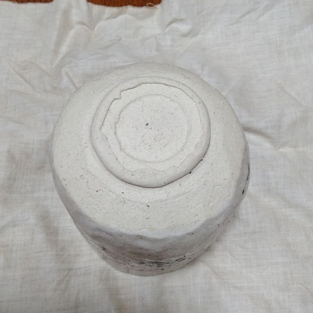 美濃焼　志野焼・茶碗（矢野景川作）富士山浅田