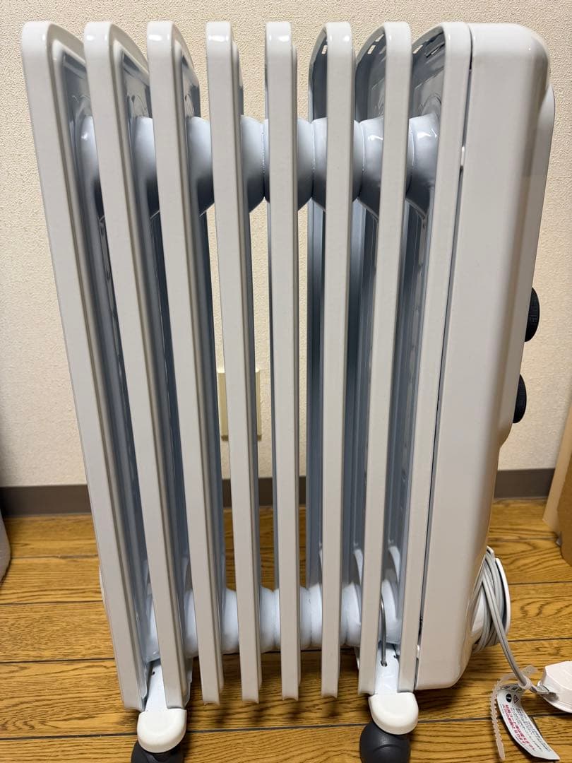 デロンギ アミカルド オイルヒーター ECOモード RHJ35M0812-DG