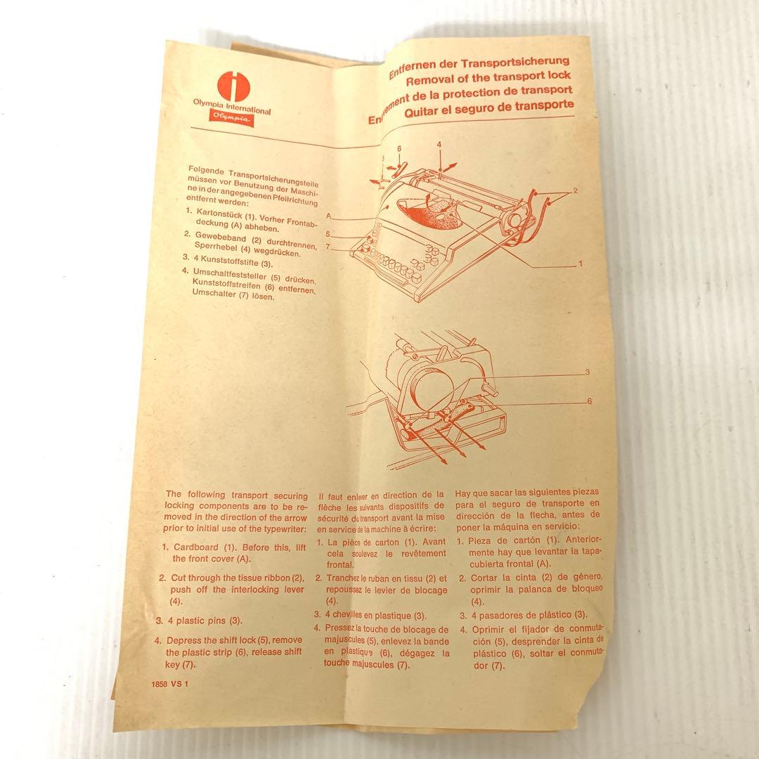 【未使用保管品】　タイプライター　OLYMPIA M70411-1