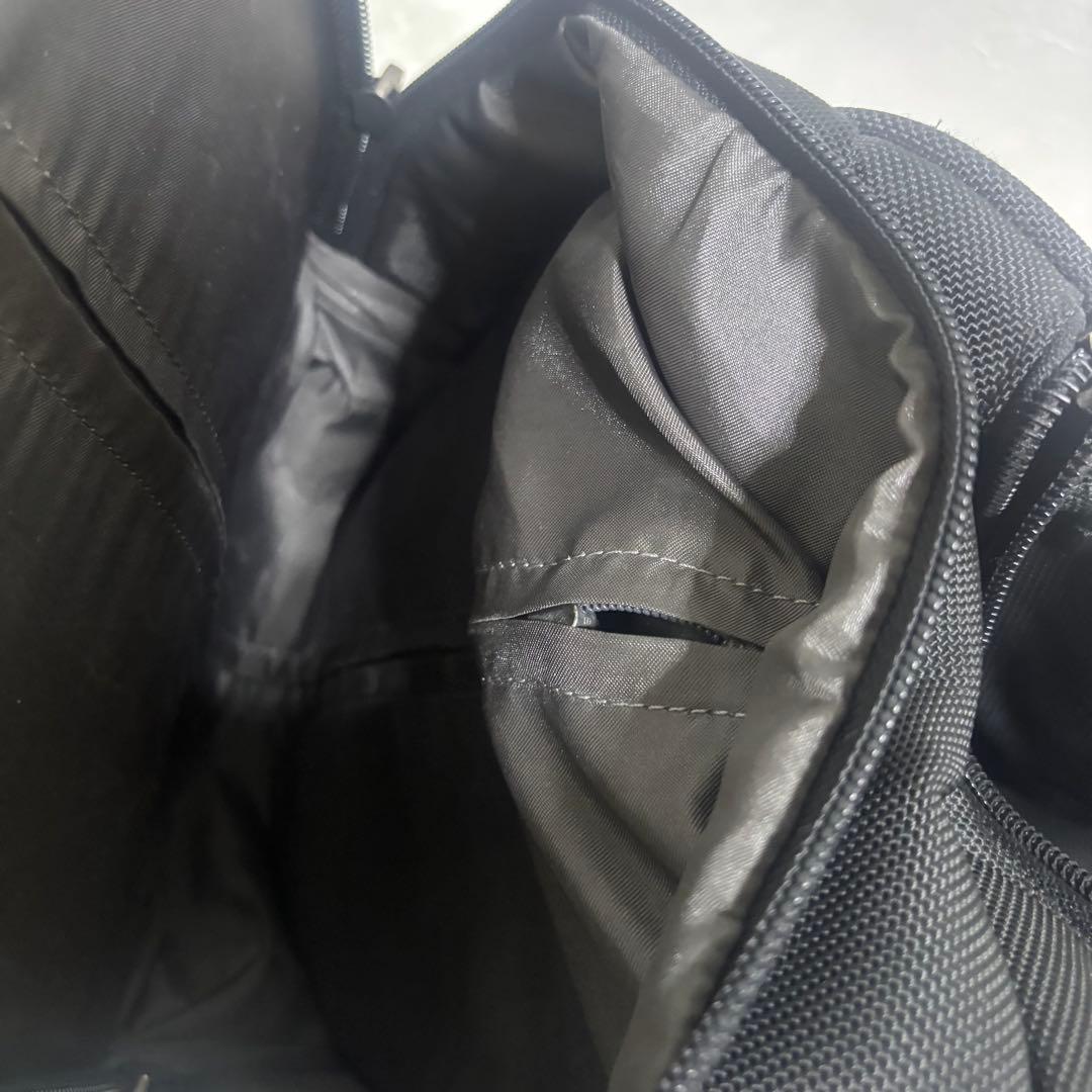 【希少】トゥミ　ミディアム ウィールド ダッフルキャリーケース　22040D4