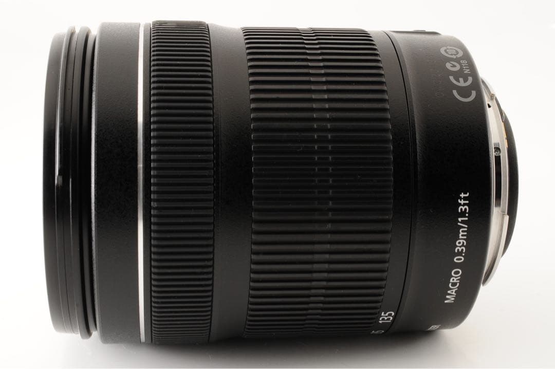 ◆美品◆ Canon EF-S 18-135mm f3.5-5.6 IS STM