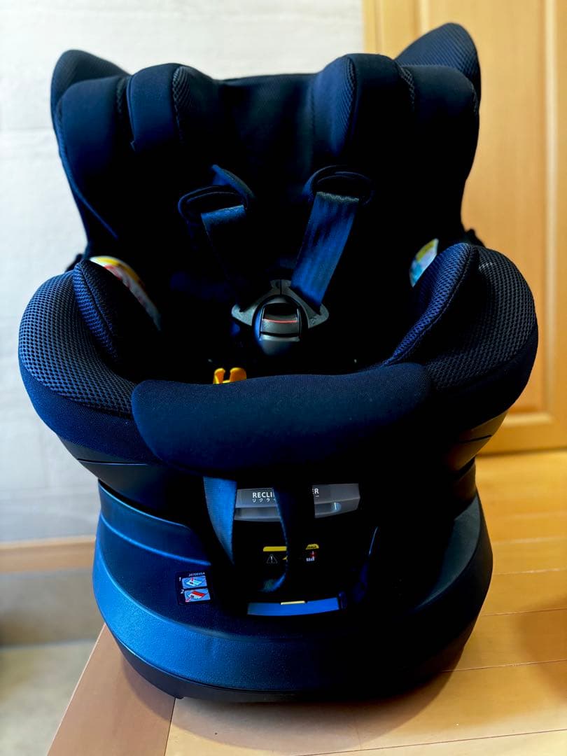 KURUTTO R ST チャイルドシート ブラック