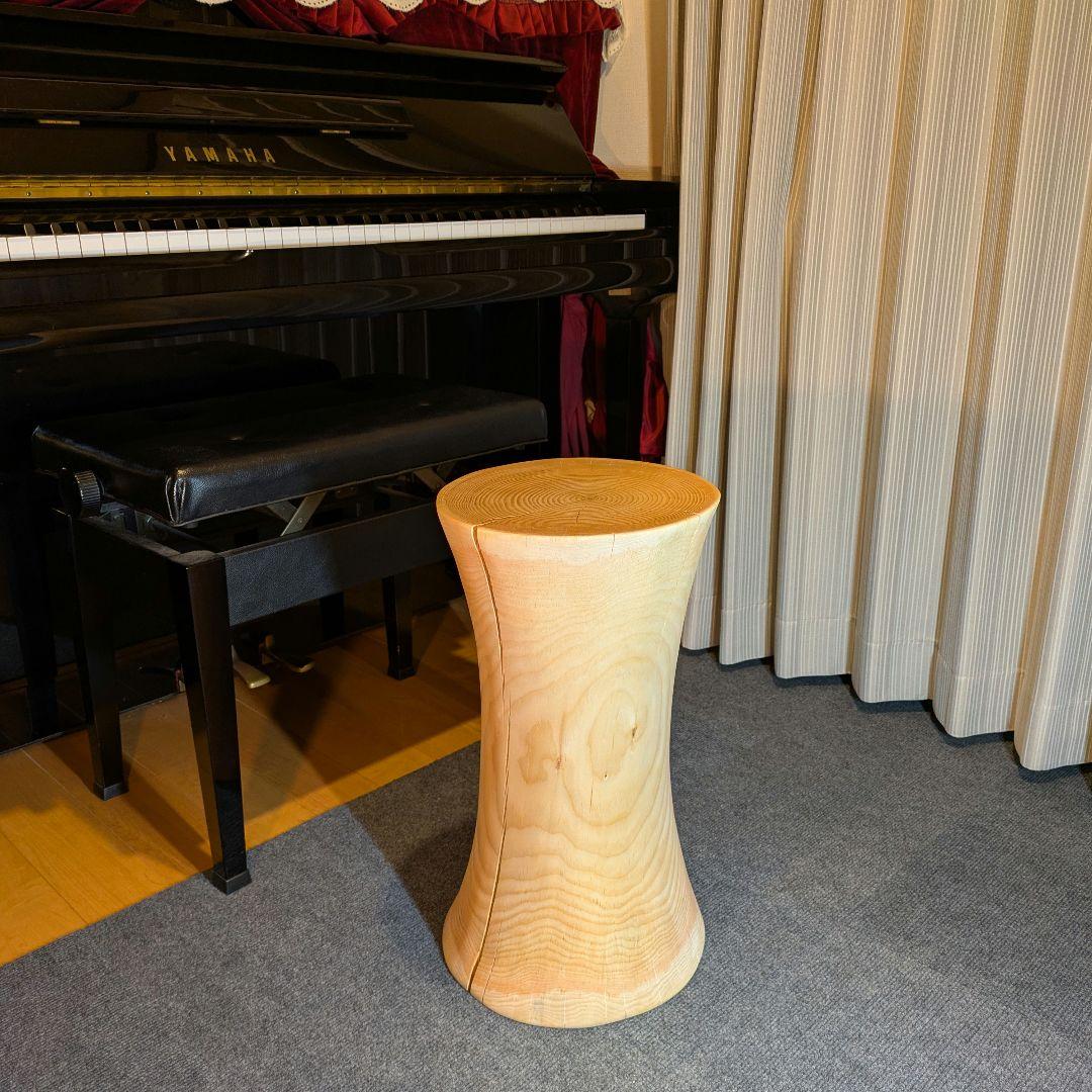 ヤムチャ　　　姫小松　天然木　丸太　椅子　スツール　テーブル　高さ約51㎝