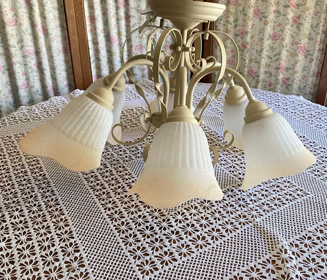nyua＊シャンデリア 6灯 インテリア アンティーク ビンテージ