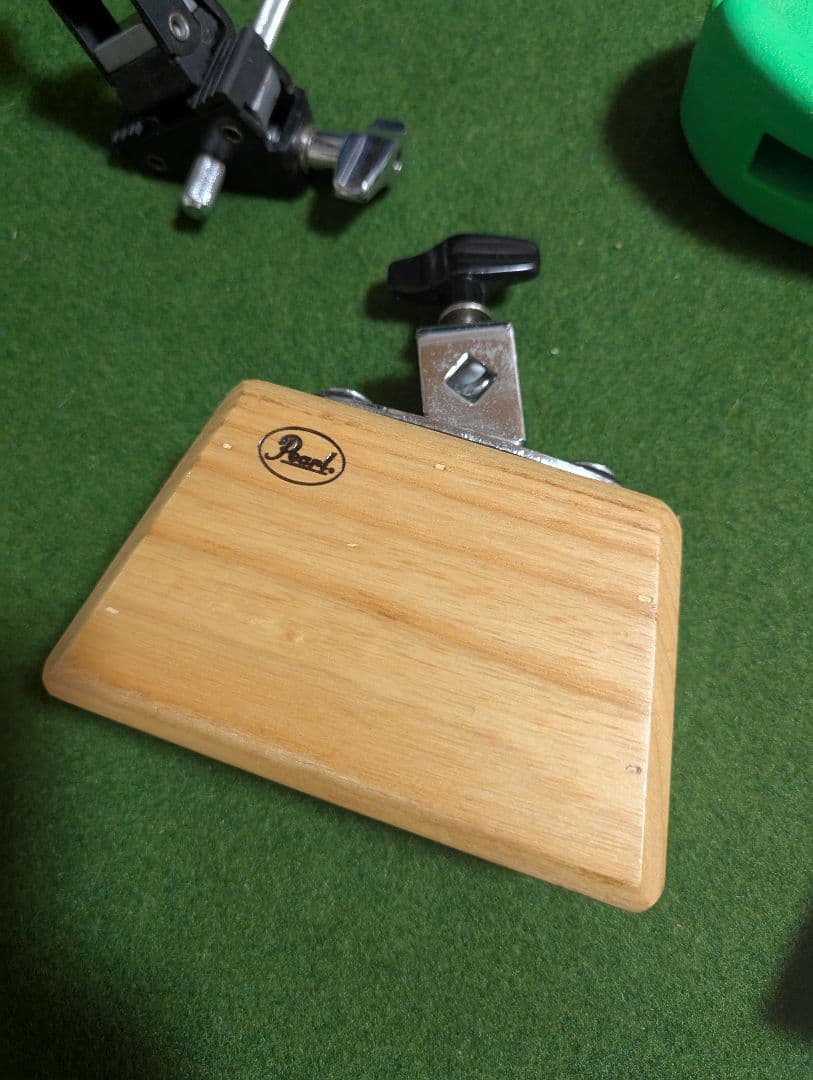 ドラム　パーカッション　カウベル