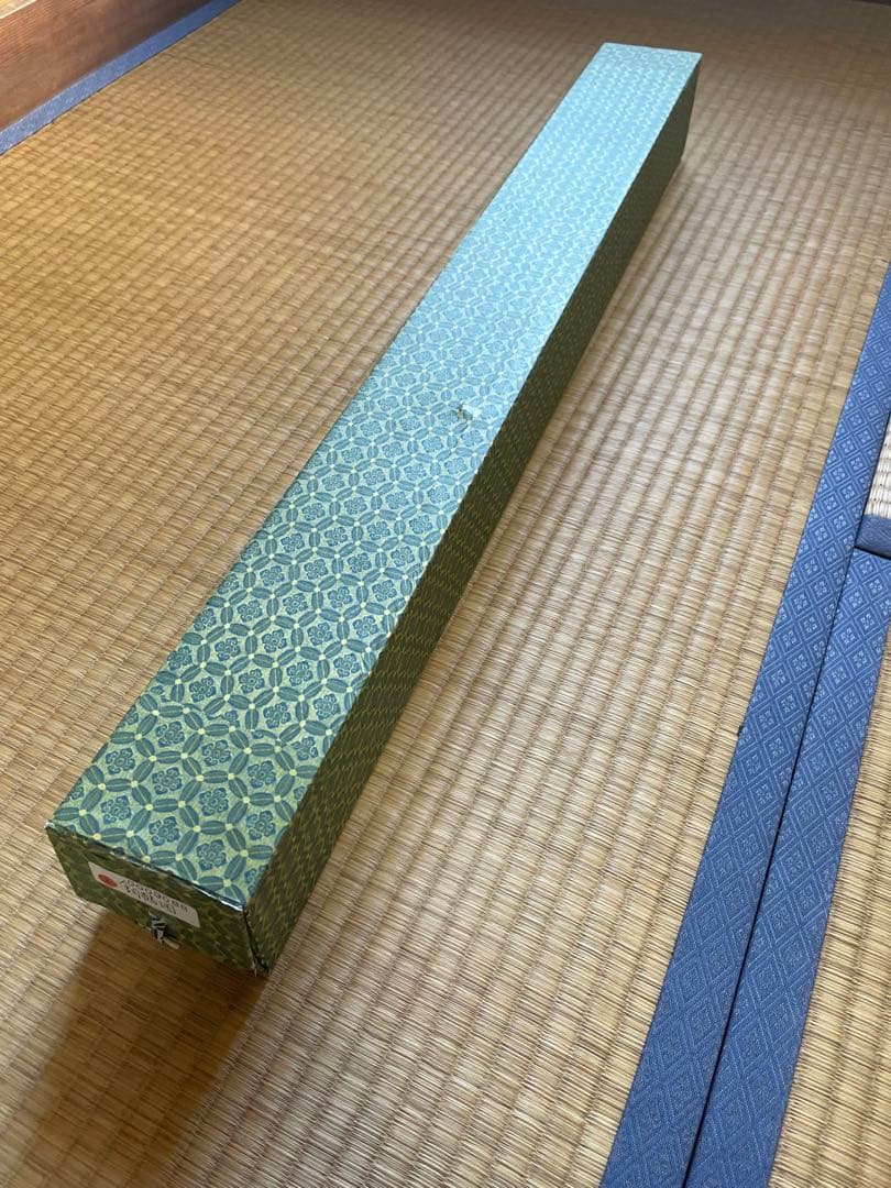 中国　掛け軸　飼鶴図　梁振洲　飼鶴図