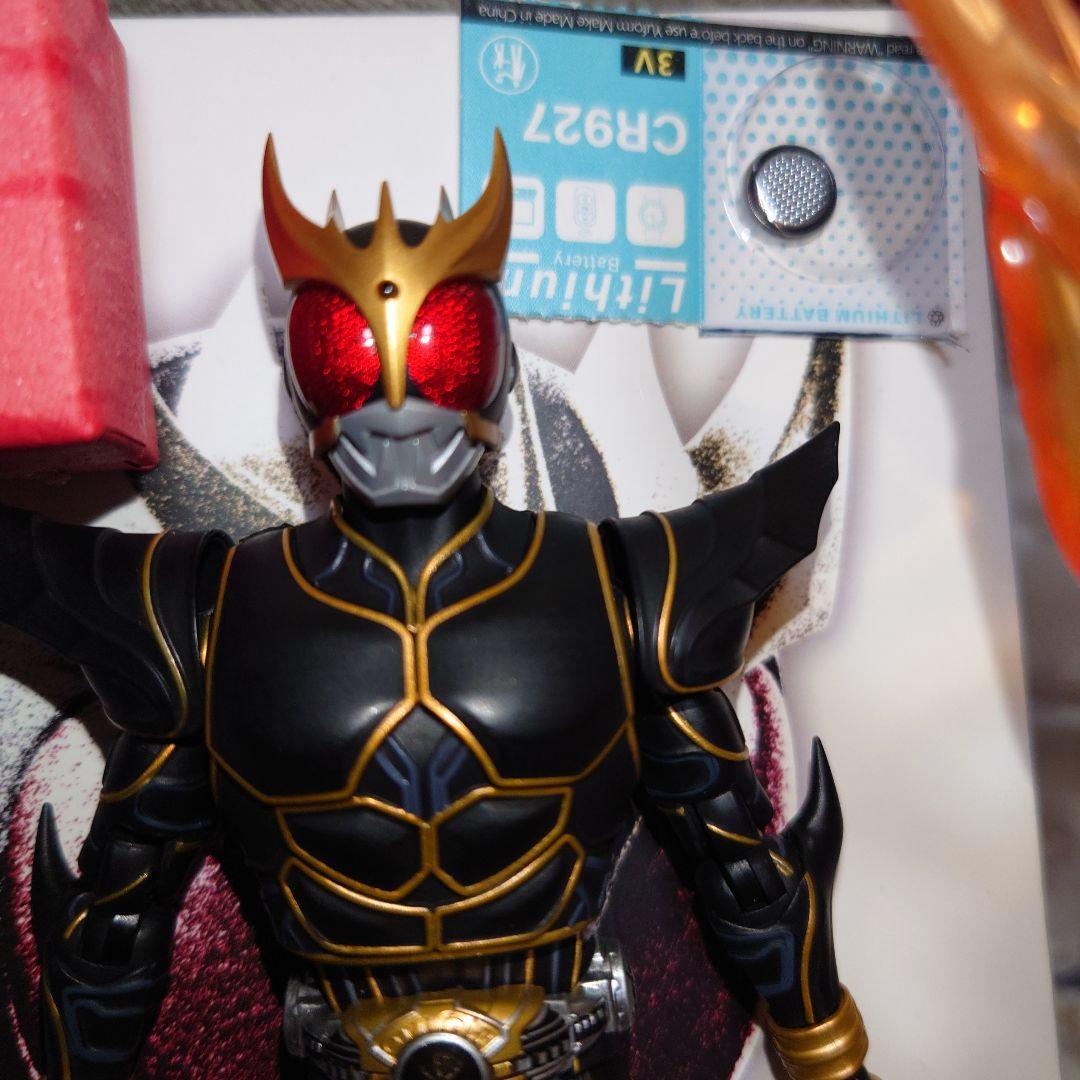真骨彫　仮面ライダークウガ　アルティメットフォーム&発光頭部ver.2　カスタム