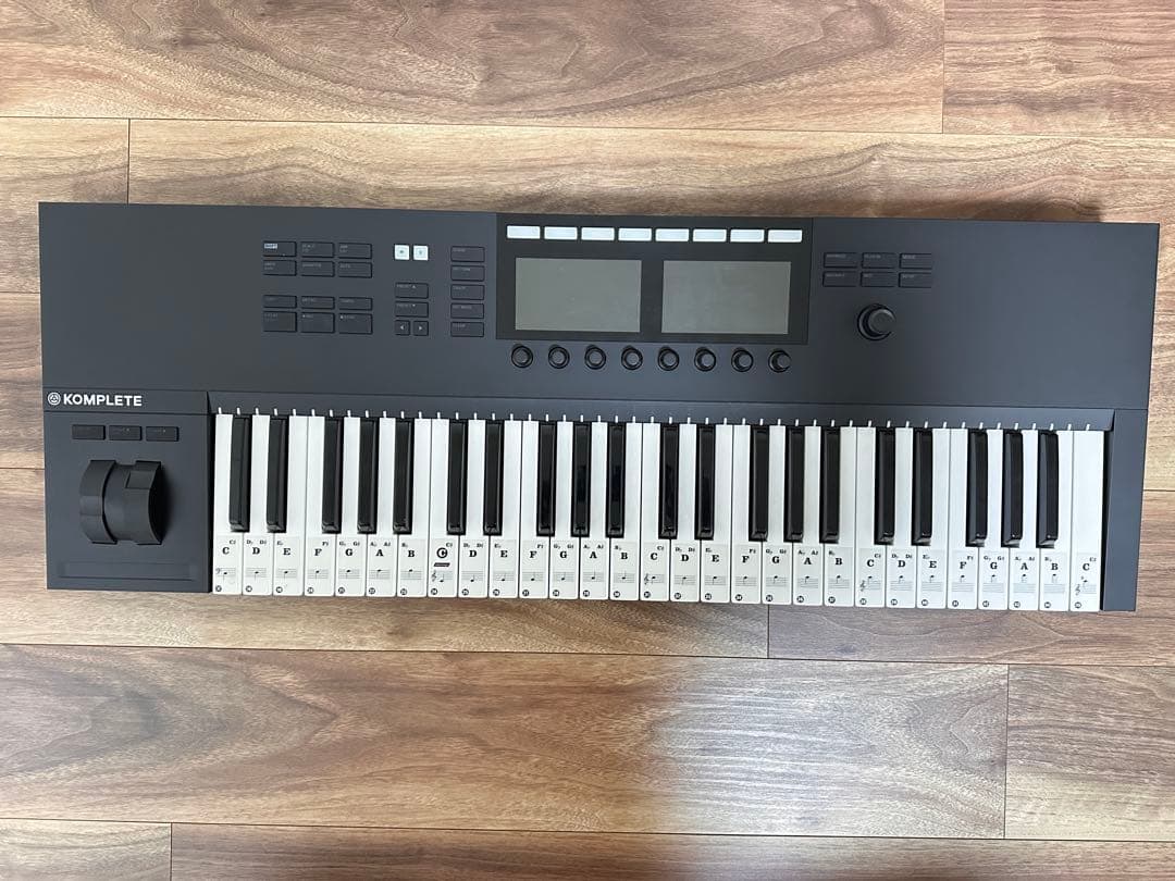 DTM・DAW KOMPLETE KONTROL S49 MK2