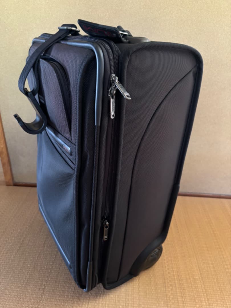 美品　TUMIトゥミ　キャリーバッグ　機内持ち込み