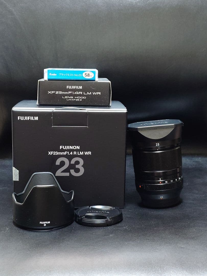 FUJIFILM XF23mm F1.4 R LM WR アクセサリー有