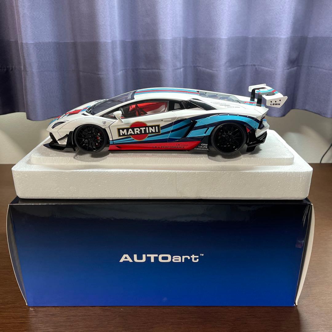AUTOart LB-WORKS ランボルギーニアヴェンタドール　1/18