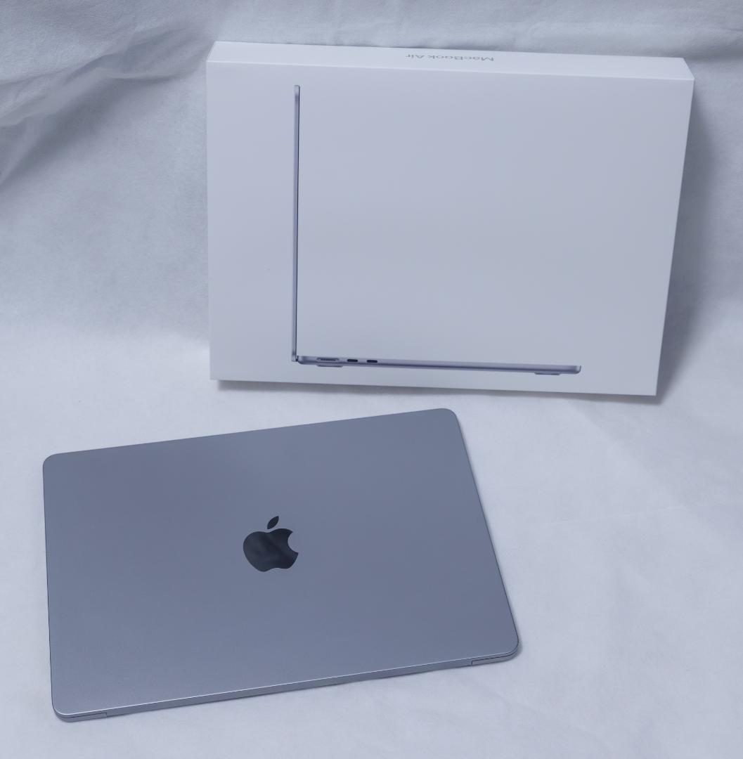 US配列 Apple MacBook Air M2 10コアGPU 512GB