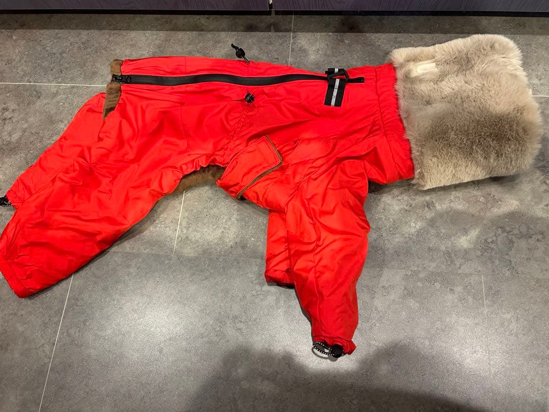 USHHスノースーツXLサイズ　赤色　イタグレ