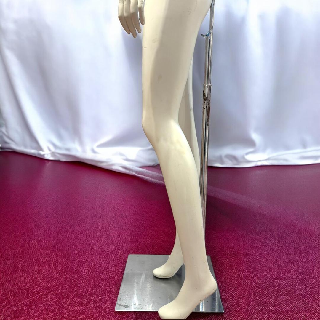 ☆ レディースマネキン 全身 土台付 上下分割可 腰受けベース付 高さ180cm