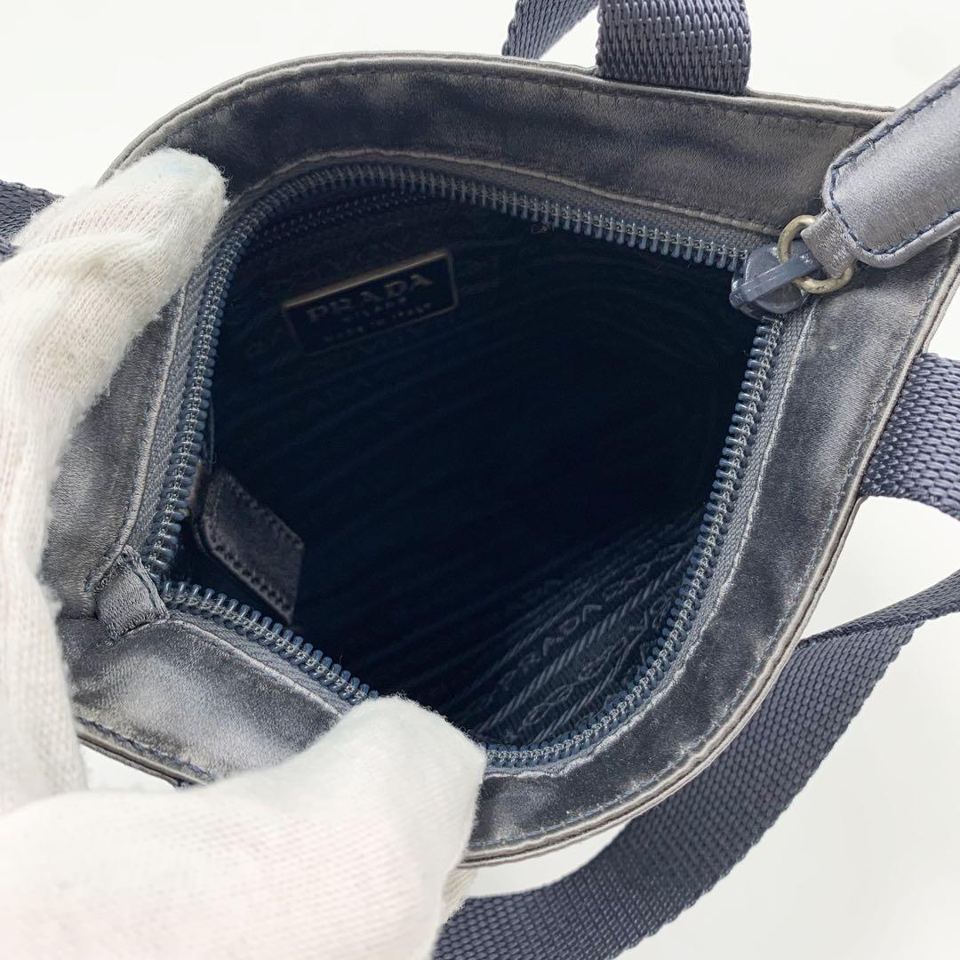 【✨極美品✨】プラダ ミニハンドバッグ 三角ロゴ ナイロン メタリックブルー