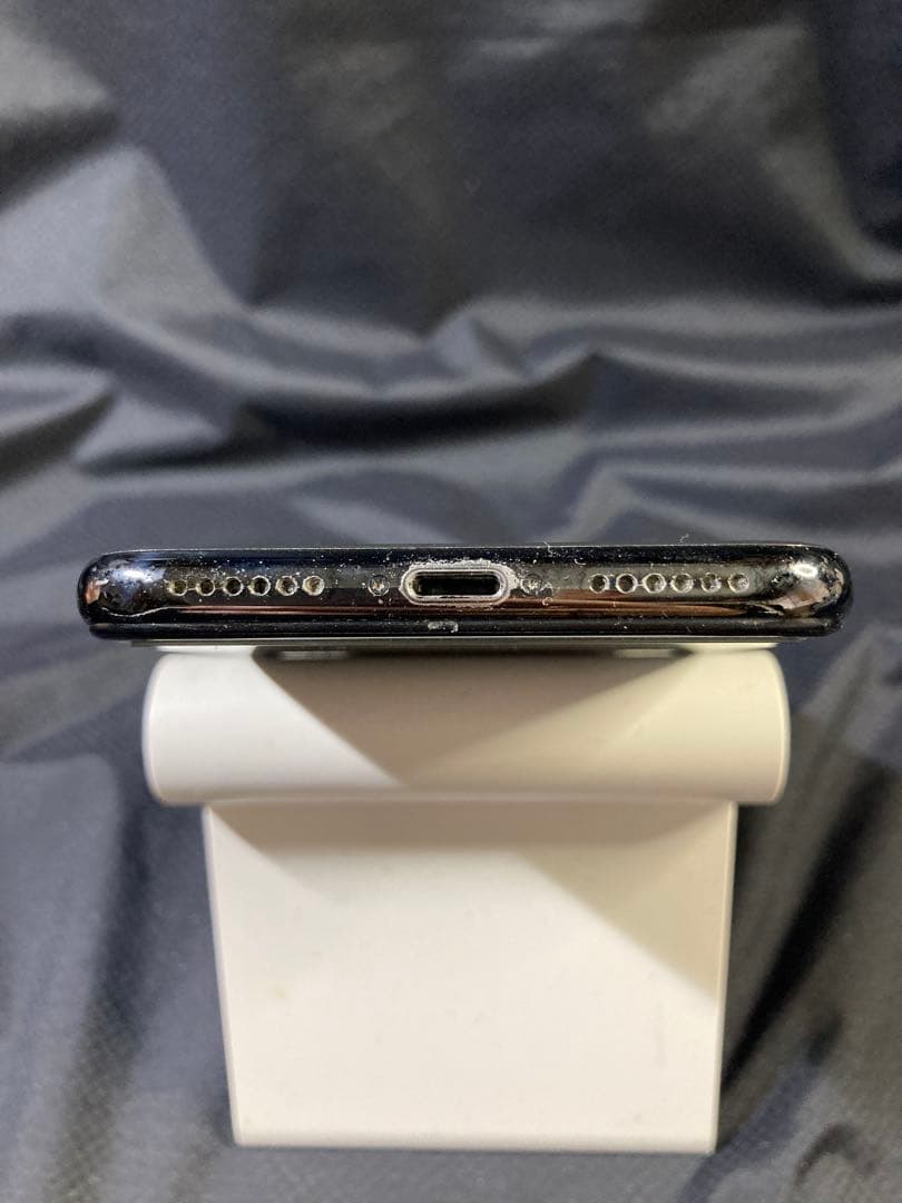 Apple iPhone X 64GB SiMフリー