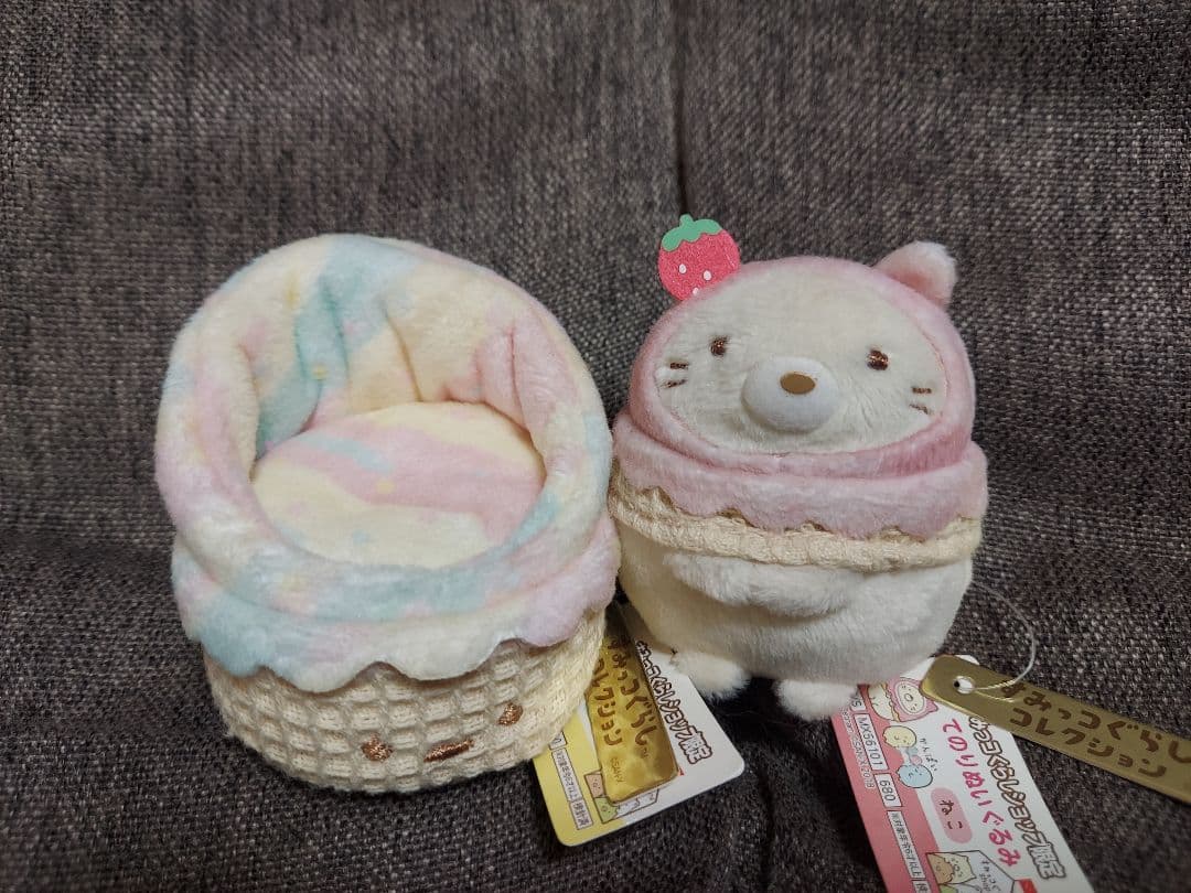 すみっコぐらし　ショップ限定　ねこ&アイスのいす