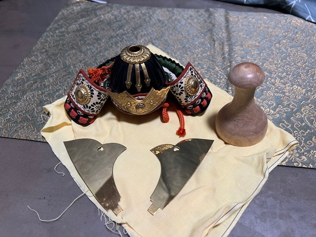 甲冑師 加藤一冑 菊金物兜 細川頼有 戦国武将 兜 置物