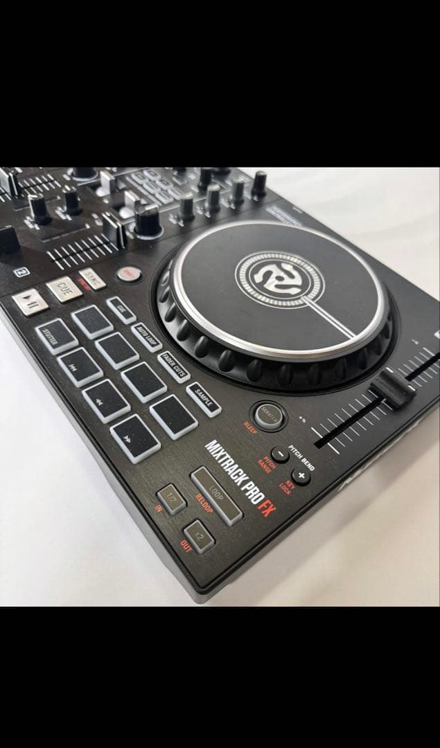 Numark Mixtrack Pro FX DJコントローラー