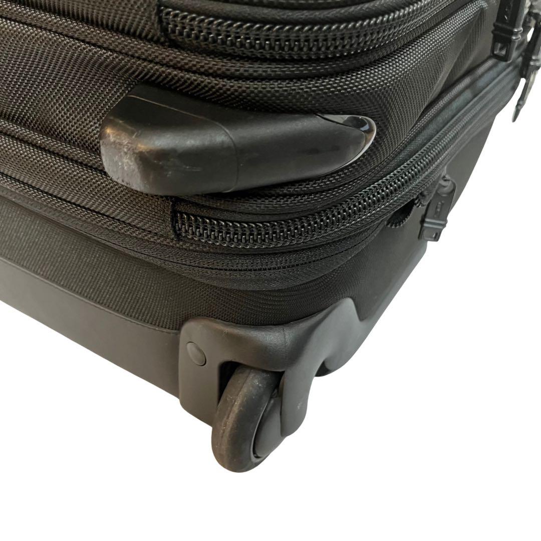 TUMI ビジネスキャリー 2輪キャリーバッグ PCスリーブ・ポーチ付属