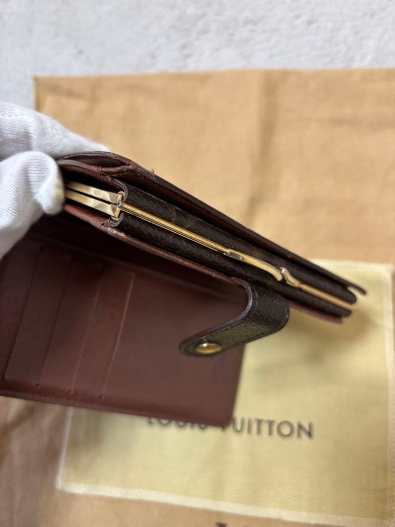 R*E様 LOUIS VUITTON 二つ折り財布 モノグラム　ポルトモネビエヴ