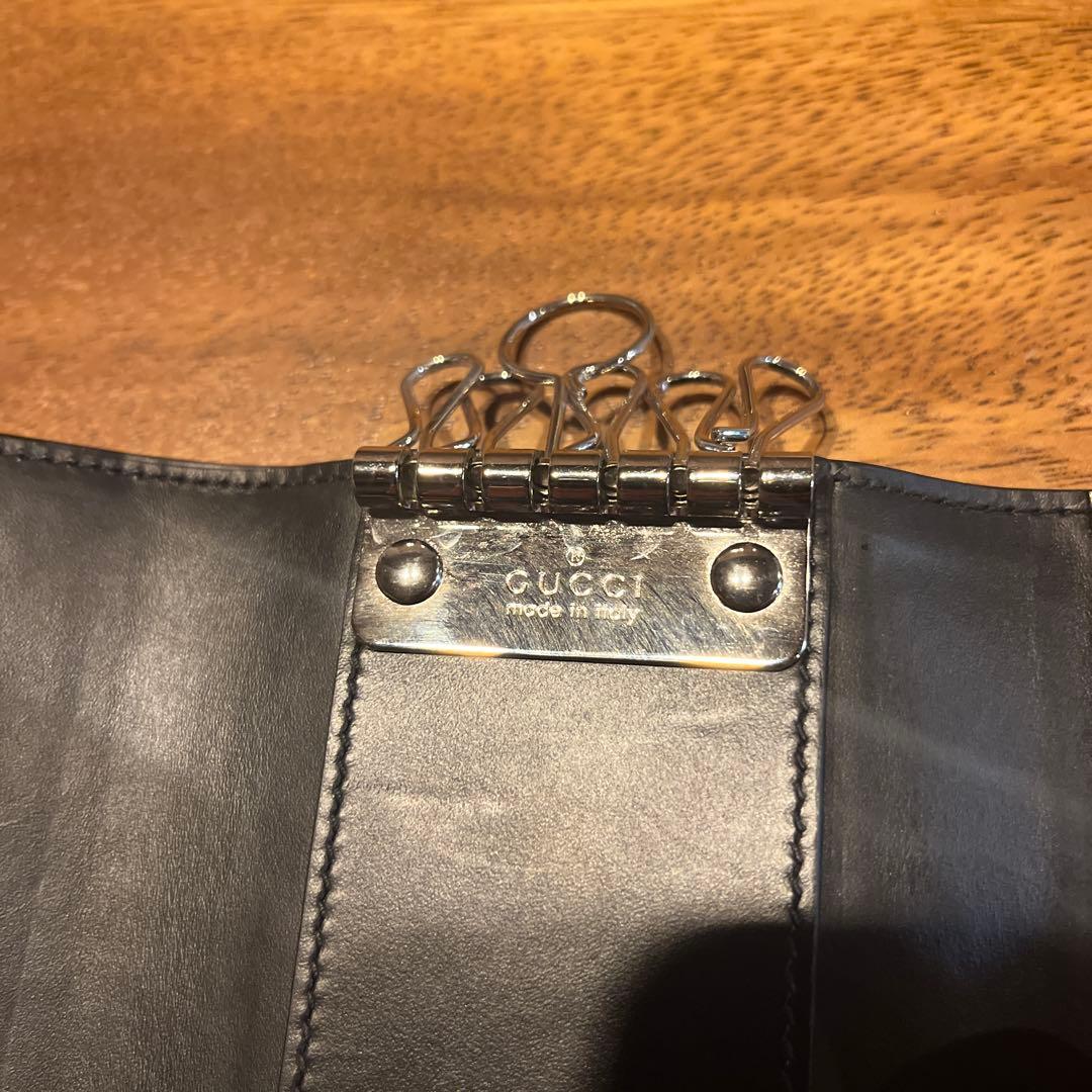 【超美品】GUCCI ６連キーケース　インターロッキング　GGシマレザーブラック