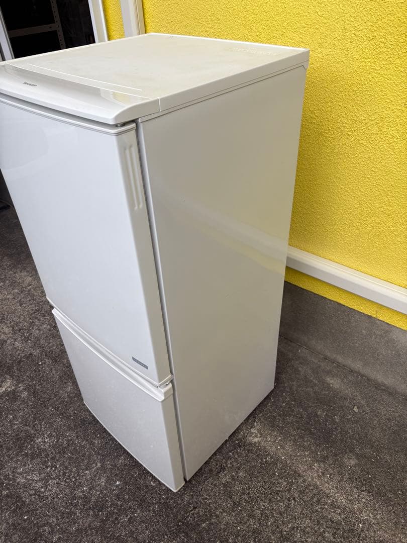 冷凍冷蔵庫　SHARP シャープ　SJ-C14C 説明書付き