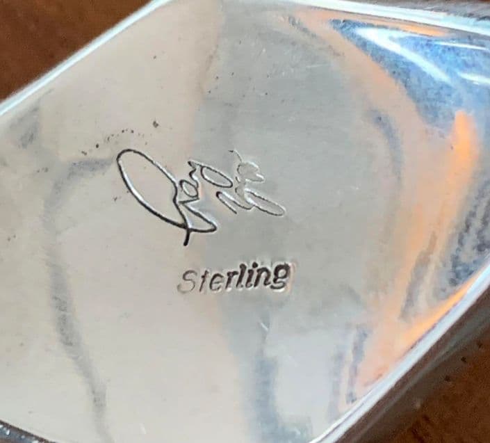 インディアンジュエリー　ターコイズシルバーバングル STERLING 刻印有