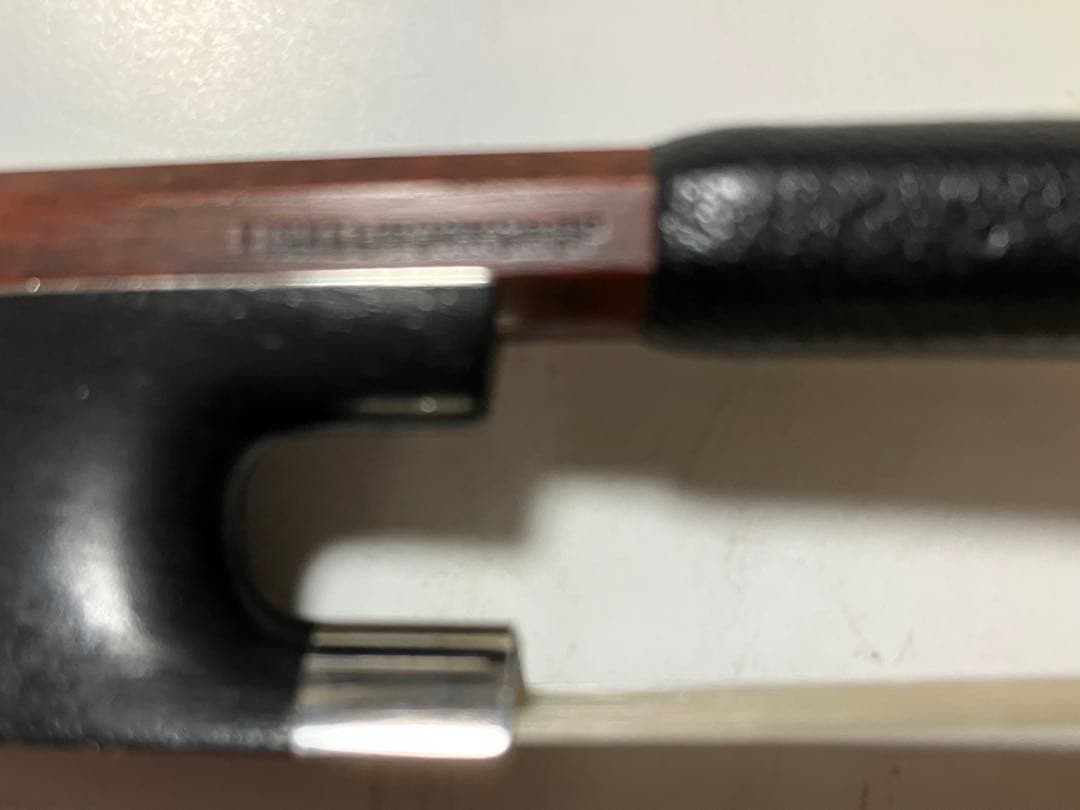 M.FISCHER バイオリン弓　4/4