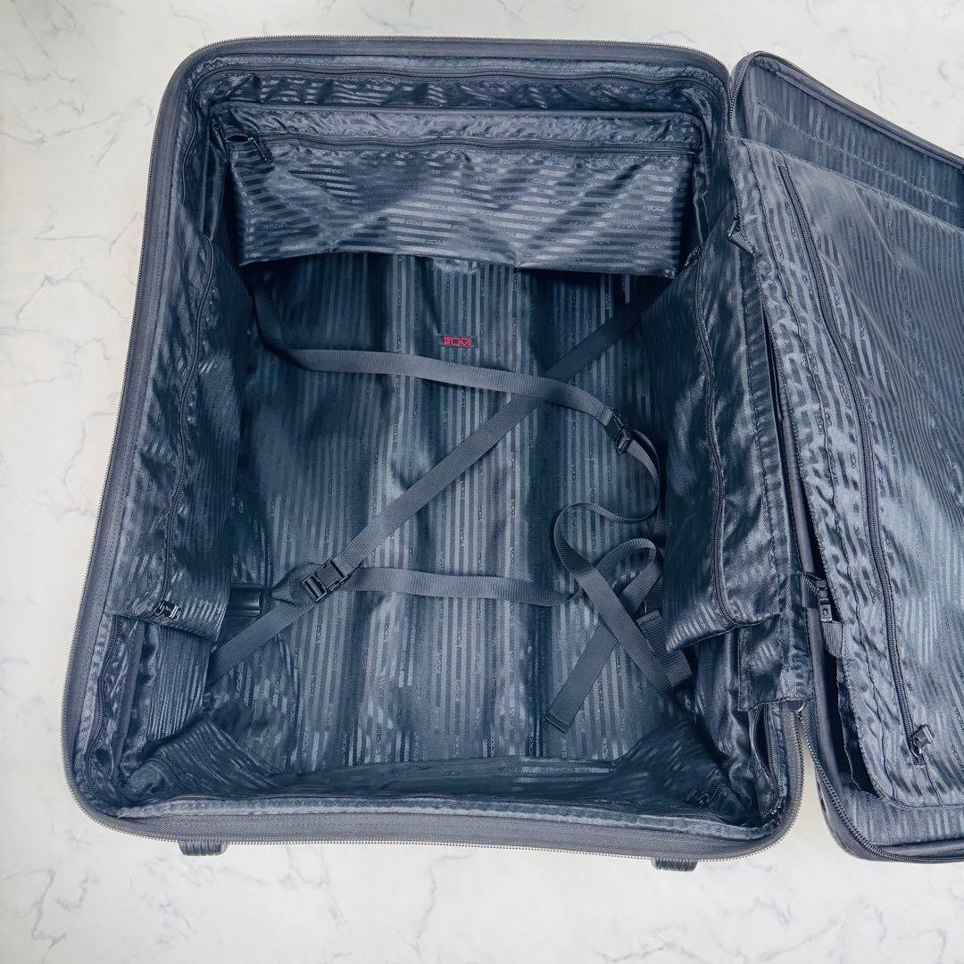 巨大 希少】 TUMI キャリーケース スーツケース キャスター 拡張可能 大型