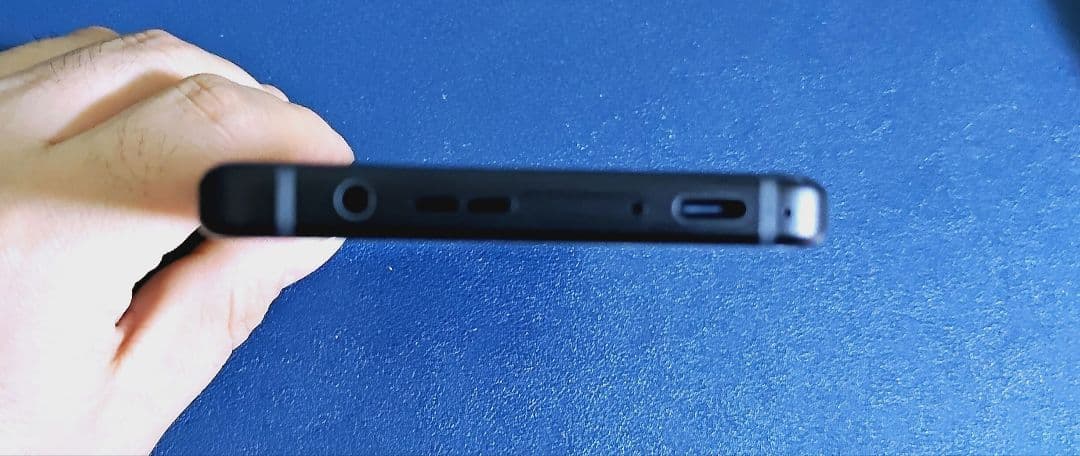 ASUS ROG Phone 9 SIMフリー ストームホワイ