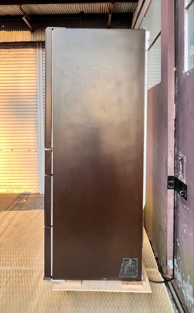 ③2018年製日立ノンフロン冷凍冷蔵庫 R-HW60J