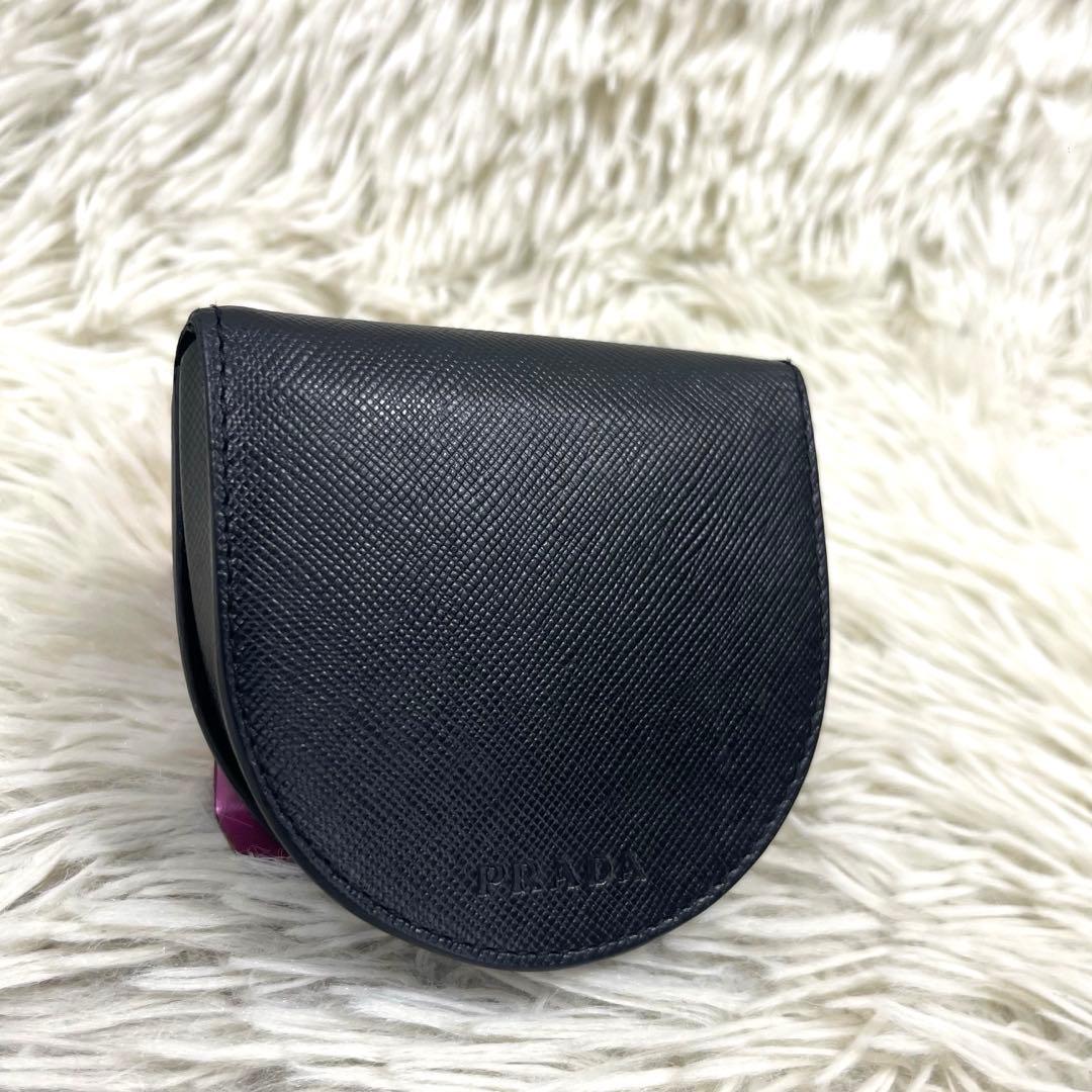 専用‼️PRADA プラダ　サフィアーノ レザー　馬蹄型　小銭入れ　ケース