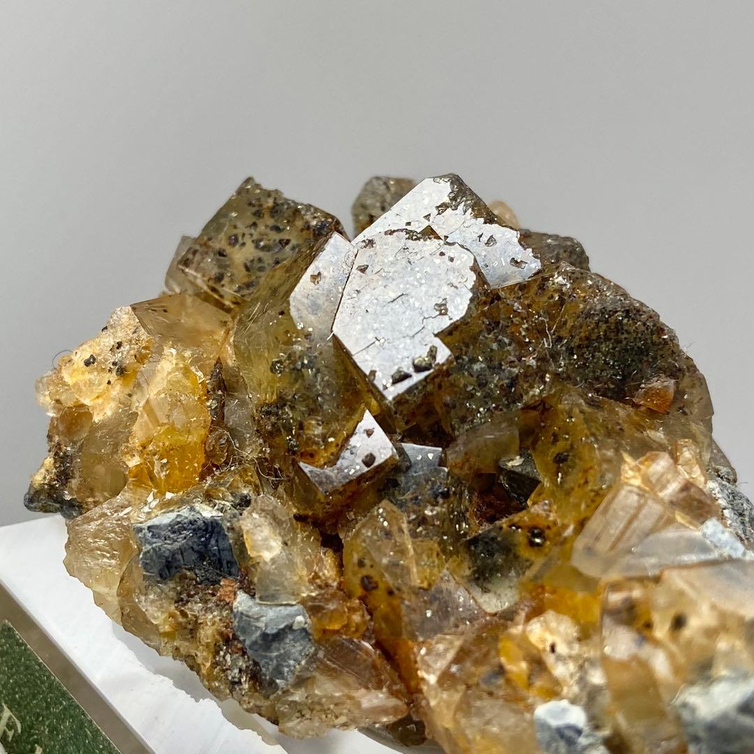 フローライト　蛍石　クリスタルヘブンポケット　鉱物標本　原石　天然石　イギリス