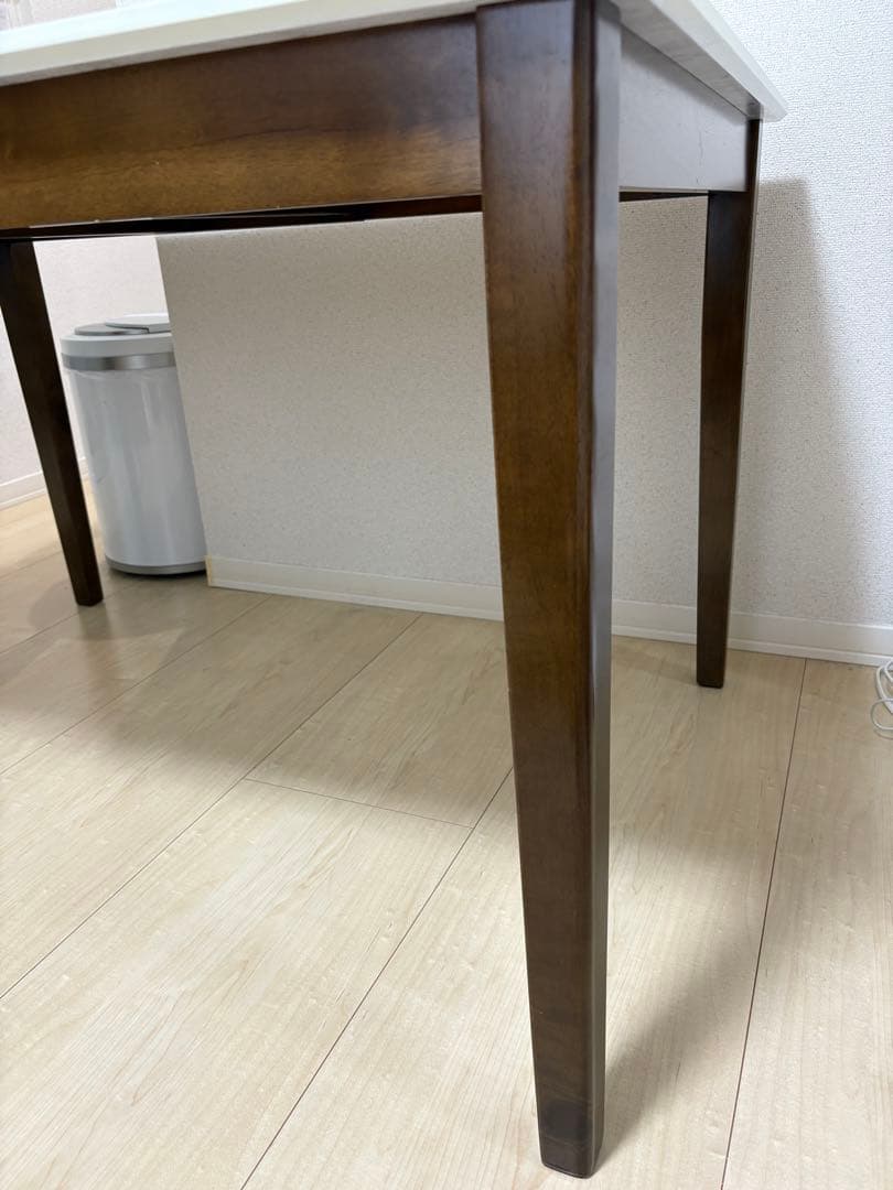 【U】伸長式ダイニングテーブル 80センチ 120センチ 大理石調