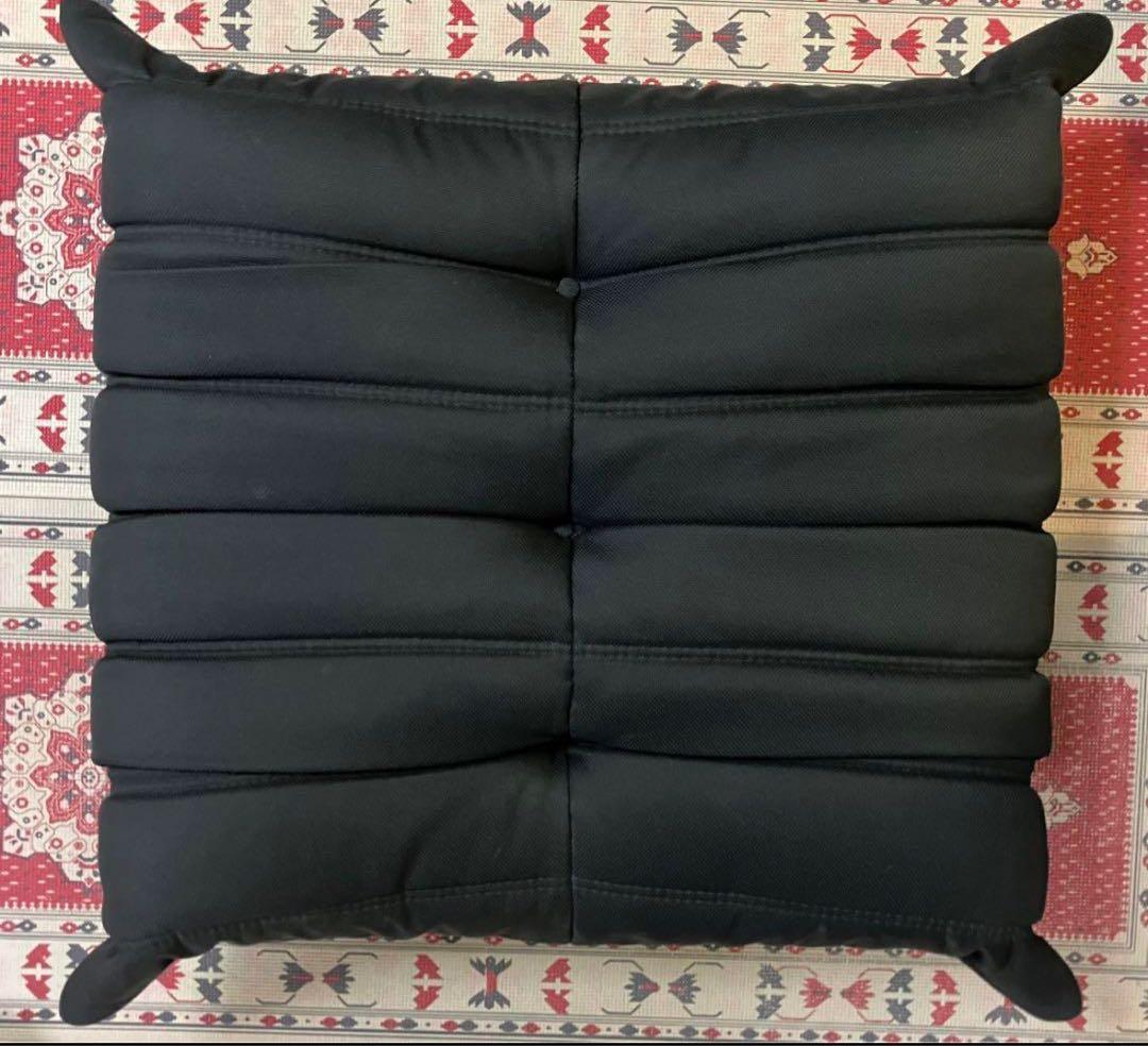 ligne roset オットマン　トーゴ