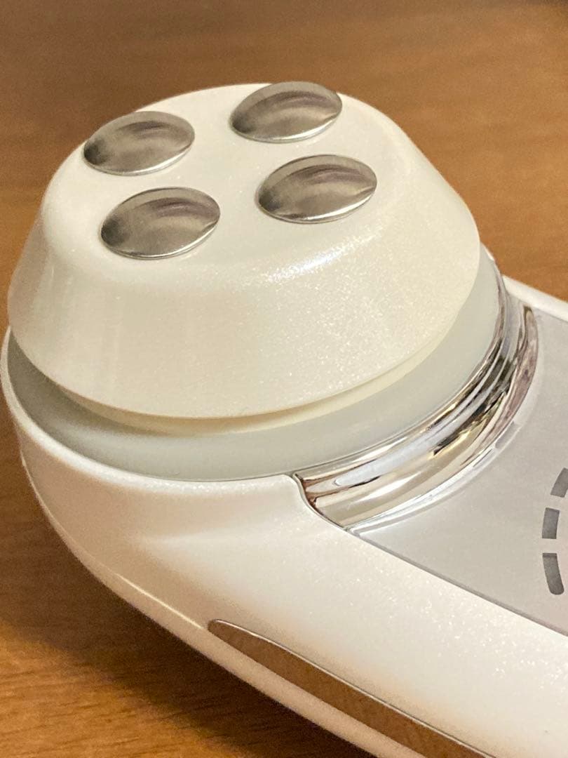 セルキュア4Tプラス / Cell Cure 4T PLUS 美顔器