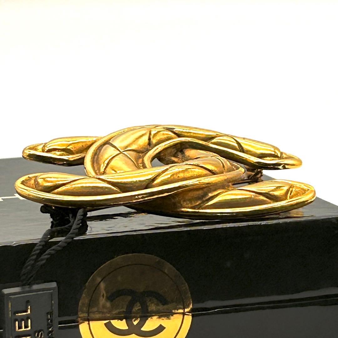 未使用 CHANEL シャネル ヴィンテージ マトラッセ ココマーク ブローチ