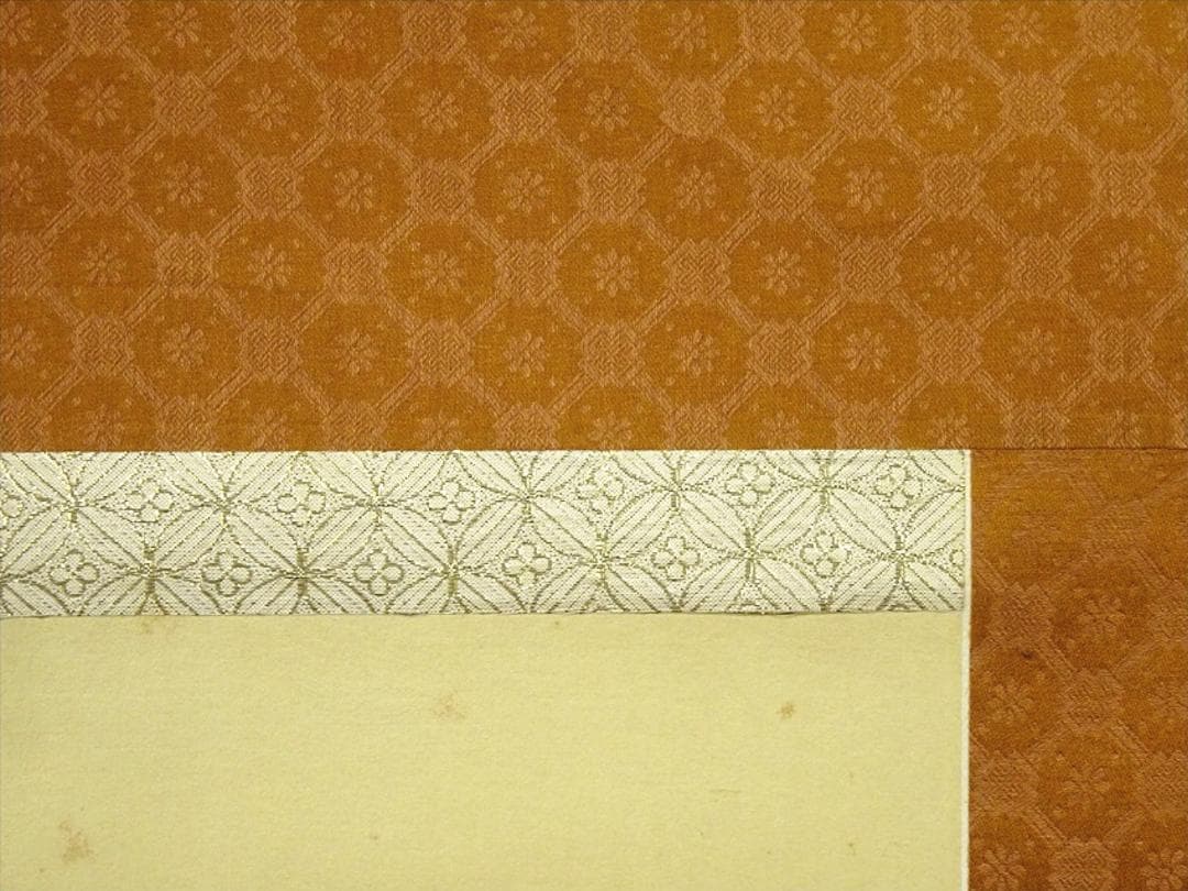 大幅掛軸 古今韶『金孔雀図』中国画 絹本 肉筆 共箱付 掛け軸 a061112