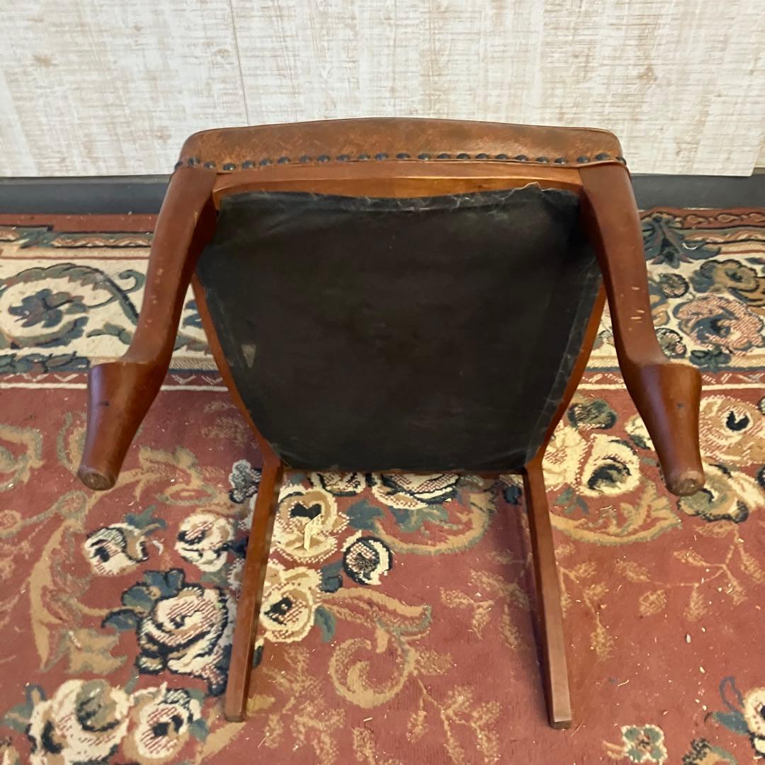 ⑧北欧レトロ マルニ木工 木製椅子 鋲打ちダイニングチェア ロビーチェア 古家具