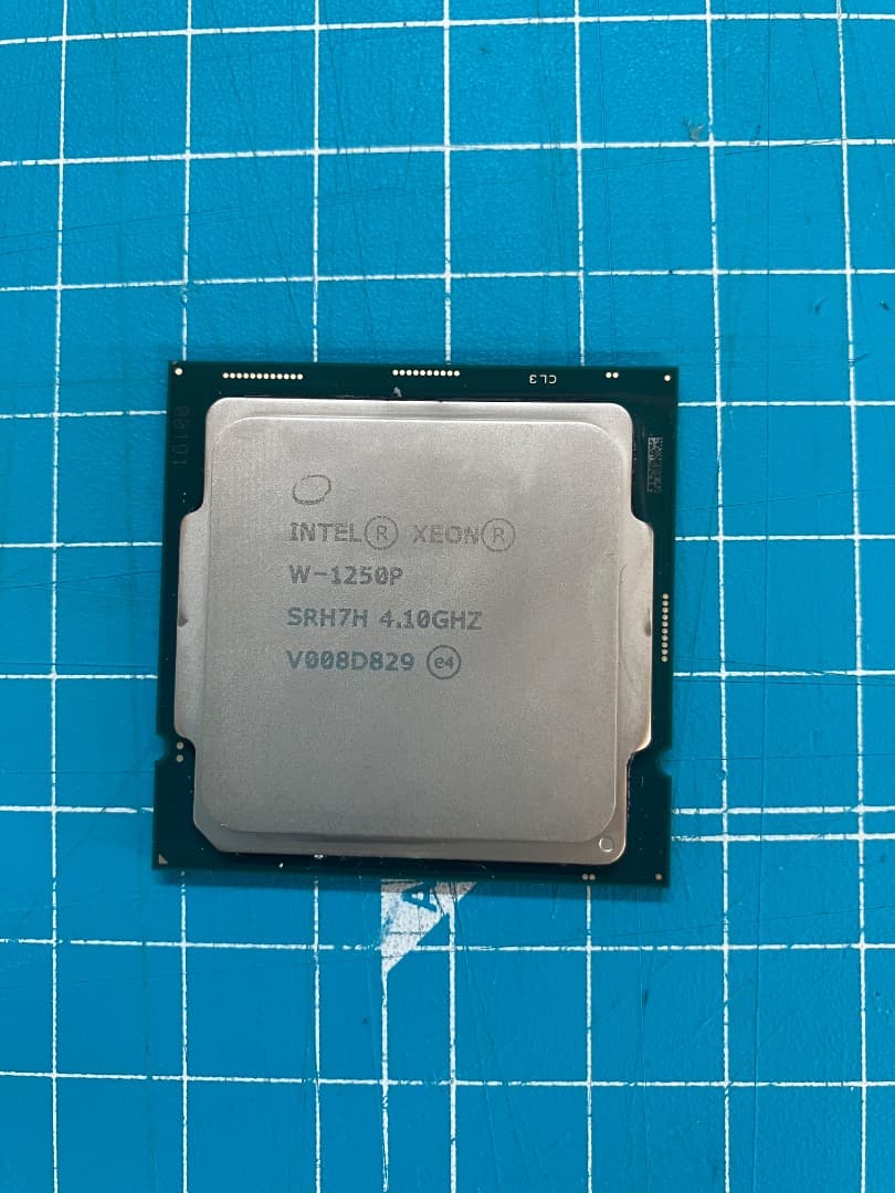 intel Xeon W-1250P 4.1Ghz GPU内蔵 SRH7H