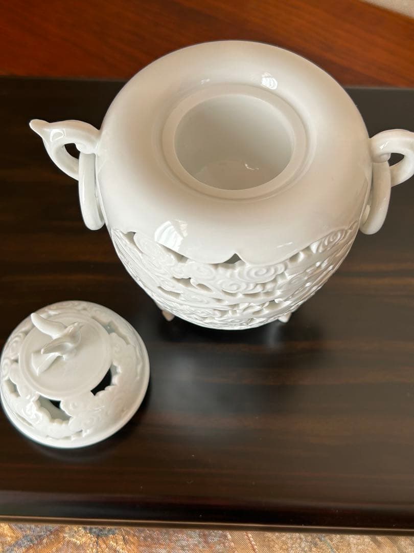 白磁透かし香炉　一壺　三脚　茶道具　箱無し
